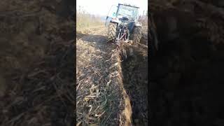 Plowing LANDINI Vision 100 power shuttle [upl. by Harmonia]