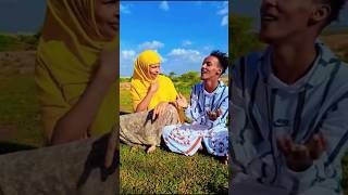 Farxiya Fiska iyo Mubarak October oo baadiyaha jawi ku qaadanayo❤️ [upl. by Ayekin]