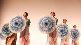 Jasmine Blooms Parasol Dance《茉莉花开》 [upl. by Airasor628]