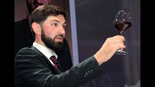 Meilleur sommelier de France  La finale de Pierre Vila Palleja  Le petit sommelier à Paris [upl. by Weslee]