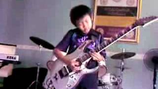 Niño tocando la guitarra la interpretacion de steve vai For the love of god increible [upl. by Oisinoid383]