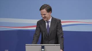 Ministerpresident Rutte over een Europees leger Brexit en het Sinterklaasfeest [upl. by Nnorahs]