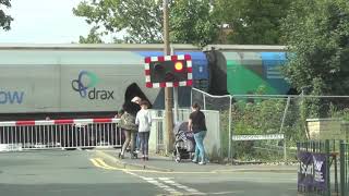 Askern Level Crossing [upl. by Edholm]