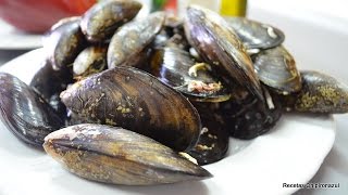 Mejillones con salsa picante con Thermomix [upl. by Atteyram]