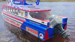 RC BOAT mesin tempel rc yamaha 300 pk [upl. by Caz80]