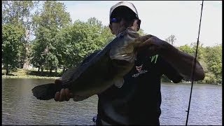 SMALL PONDS GIANT BASS ON HUDDLESTONS AND ZMAN CHATTERBAITS [upl. by Modnarb]