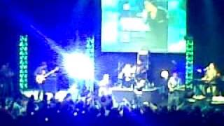 Arnel Pineda LIVE  Encore Foolish Heart [upl. by Jewett]