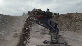 RADIAL TELESCOPIC CONVEYOR STOCKPILING AGGREGATE AT 800TPH [upl. by Krissie]