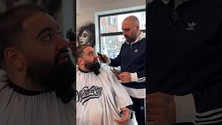 WENN dein BARBER Kopf HOCH sagt… Barber Barbershop Comedy BarberComedy ComedyShorts BarberLife [upl. by Keon]