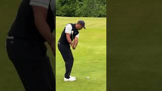 Tiger Woods Chipping Motion [upl. by Oicangi]