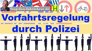 Polizei  Vorfahrt erklärt  Vorfahrtsregeln eklärt  Fahrschule  Führerschein [upl. by Evvy]