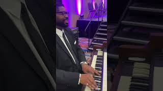 A Great COGIC Legend Going Crazy On Organ Top10musicians [upl. by Ardin]