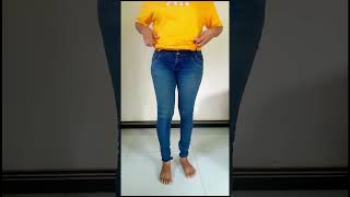 Tuck Oversized Girls TShirt Hacks Fashion Tips 👕😍 oversized girltips tucktips [upl. by Harwin]