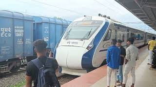 Vande Bharat Express crossing the kishanganj station llvandebharatexpress vandebharat indianrail [upl. by Noskcire]