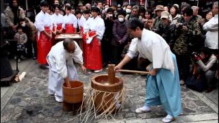 Mochitsuki Making rice cakes at the Ebisu Shrine Kyoto 【HD】 [upl. by Issy]