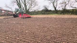 Fendt 724 SCR with KV ES85 amp Farmforce press [upl. by Linder305]