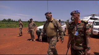 Visite de terrain du commandant adjoint de la Force de la MINUSCA [upl. by Rhetta]