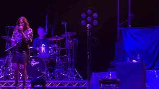 Natalie Imbruglia  Torn Live From Qudos Bank Arena Sydney [upl. by Ysnap]