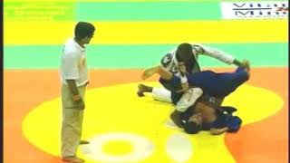 Ronaldo Jacaré Souza vs Roger Gracie Final Absoluto Mundial 2002 [upl. by Coryden]