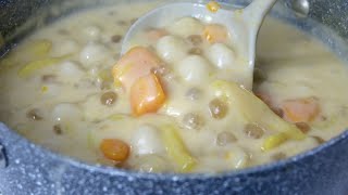 Ginataang Bilo Bilo Recipe  Glutinous Rice Balls in Coconut Milk  Bilo bilo [upl. by Eynaffit]