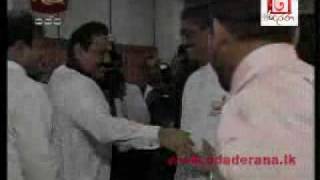 Mahinda Rajapaksa amp Sarath Fonseka 2009 [upl. by Helga979]