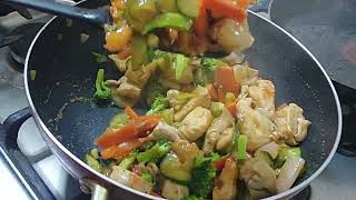 Healthy Chicken and Broccoli Stir Fry  Dinner in 30 minutes Tastyfoods101 [upl. by Susi]