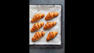 Croissants maken met Rutger Bakt [upl. by Esiouqrut]