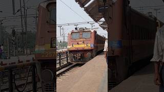 Train Horn Sound Effect Comparison GKP WAP4 22576 at Muzaffarpur trainsoundeffects [upl. by Faucher]