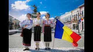 FETELE DIN BOTOȘANI  CÂNTEC PATRIOTIC 2018 [upl. by Rosenblast]