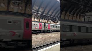 221141 cross country voyager arriving at York on the 11224 [upl. by Eibba884]