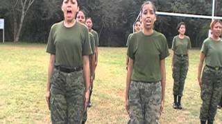 Entrenamiento militar a mujeres [upl. by Samul]