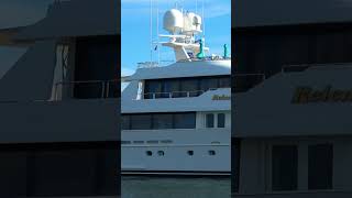 Westport Yacht “Relentless” cruising in Fort Lauderdale canals [upl. by Boswell450]