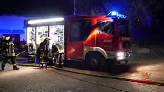 VIDEO Brand eines Schweinestalls Über 100 Tiere Tot [upl. by Calbert428]