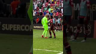 GABIGOL vs WEVERTON 🔥🔥🔥 shorts shortsfutebol [upl. by Nguyen]