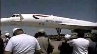 Concorde Landing in Oshkosh Wi [upl. by Akiemaj913]