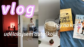 vlog 26  udělala jsem závěrečné zkoušky v autoškole tipy na knížky cvičím a další  Eliška [upl. by Ydnirb]