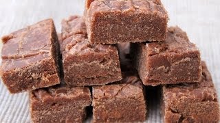 HOW TO MAKE OLDFASHIONED CHOCOLATE FUDGE [upl. by Auqinehs]