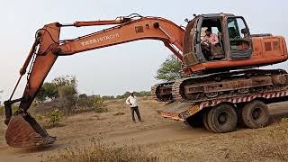 Poclain Unloading  Excavator Unloading from trailer [upl. by Nedrah]