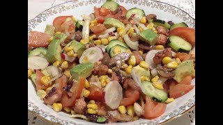 سلطة لذيذة وصحية بالافوكادو Salade Variée [upl. by Neira397]