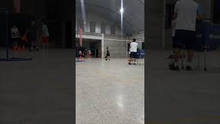 entrenamiento de armador de voleibol con perseverancia [upl. by Oivlis]