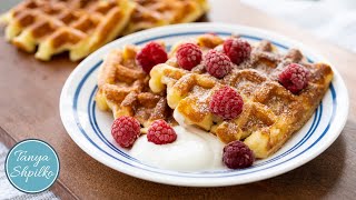 ТВОРОЖНЫЕ ВАФЛИ необыкновенно легкие  Запеченные Сырники  Farmers Cheese Tvorog Waffles [upl. by Liag]