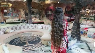 Chahat Razat Ka Khana Hua Chori Avinash Ne Diya Chahat Razat Ko Aapna Khana Bigg boss 18 Live [upl. by Hsur]