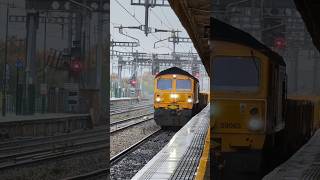 Colas Rail 59003 arrives into Cardiff Central with civil engineering train [upl. by Fugere]