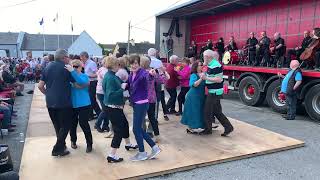 Kilfenora Céilí Band in Kilfenora [upl. by Zailer]