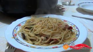 Pasta ai Frutti di Mare con Vongole e Gamberi wwwsfizidicalabriacom HD [upl. by Lashar599]