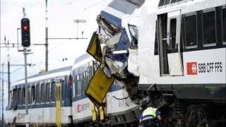 Collision entre deux trains en Suisse  Collision of two trains in Switzerland [upl. by Jocelyne]