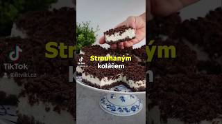 strouhanykolac tvarohovykolac kolac tvaroh recept minivlog recipe glutenfree myprotein ad [upl. by Ialokin288]