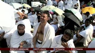 Sunni Shia Muslims unite for holy period in Mecca [upl. by Ahsinrat732]