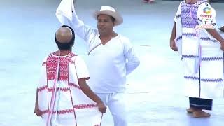 Delegación Amuzgos baila chilenas en la GUELAGUETZA 2023 [upl. by Brink40]