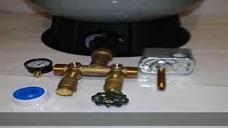 WELLMATE PENTAIR WM6 WM6 20 gallon quick connect  Brass tank tee install kit Free standing Water [upl. by Cirde]